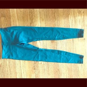 Lululemon Wunder Under pant size 4